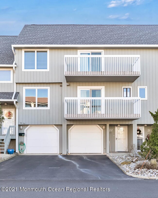 5 Island View Way unit 22, Sea Bright, NJ 07760 - photo 4