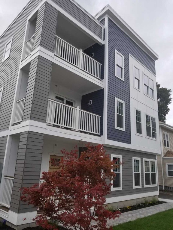 20 Fuller St unit 4, Dorchester Center, MA 02124 - photo 2