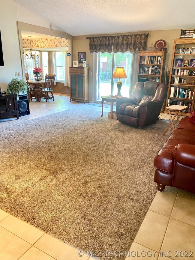 104 W Yuma St, Broken Arrow, OK 74011 - photo 6