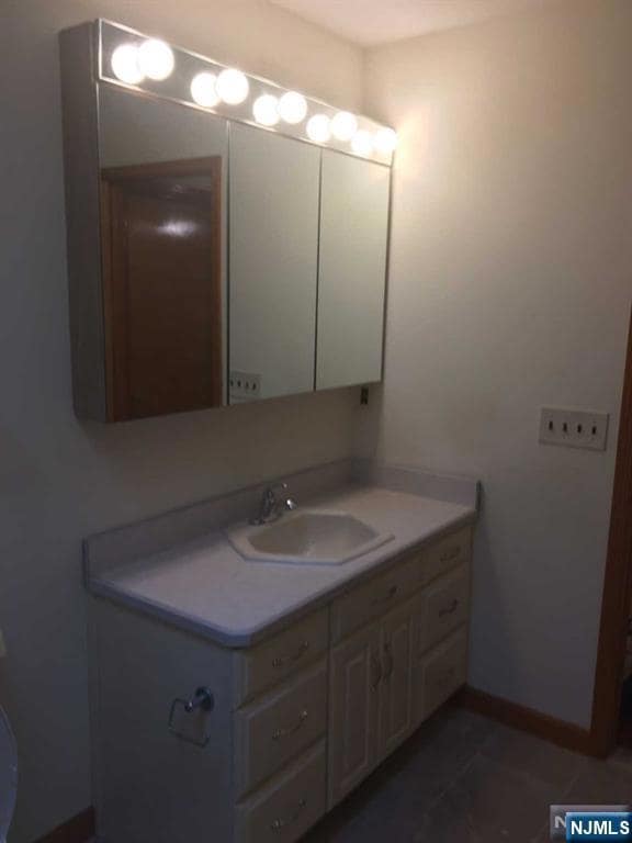 492 Harrison Ave unit LEFT, Lodi, NJ 07644 - photo 7