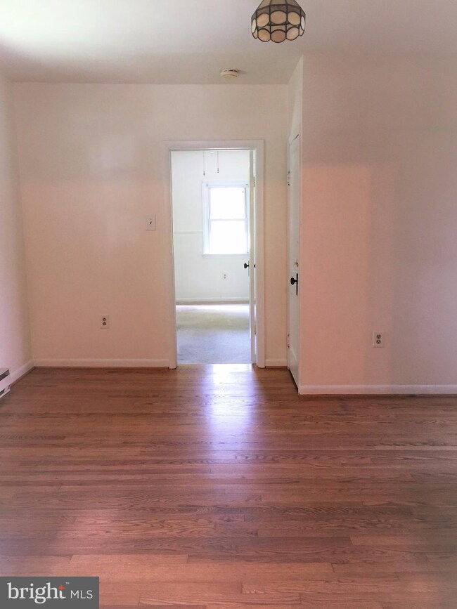 1675 Shookstown Rd, Frederick, MD 21702 - photo 5