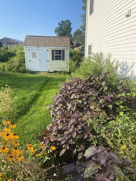 26 Scott St unit 1, Bellingham, MA 02019 - photo 3