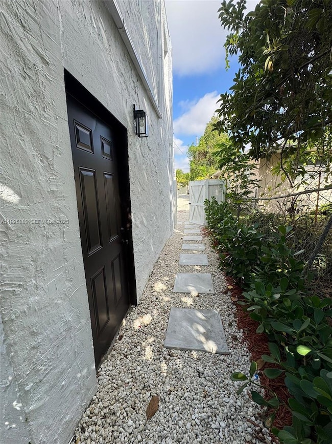 4028 SW 11th St unit 1, Coral Gables, FL 33134 - photo 3