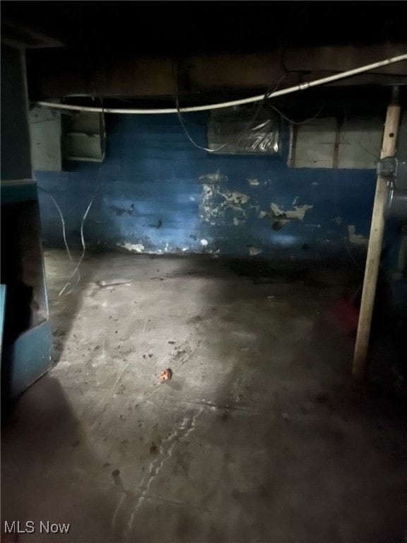 318 11th St, Elyria, OH 44035 - photo 6