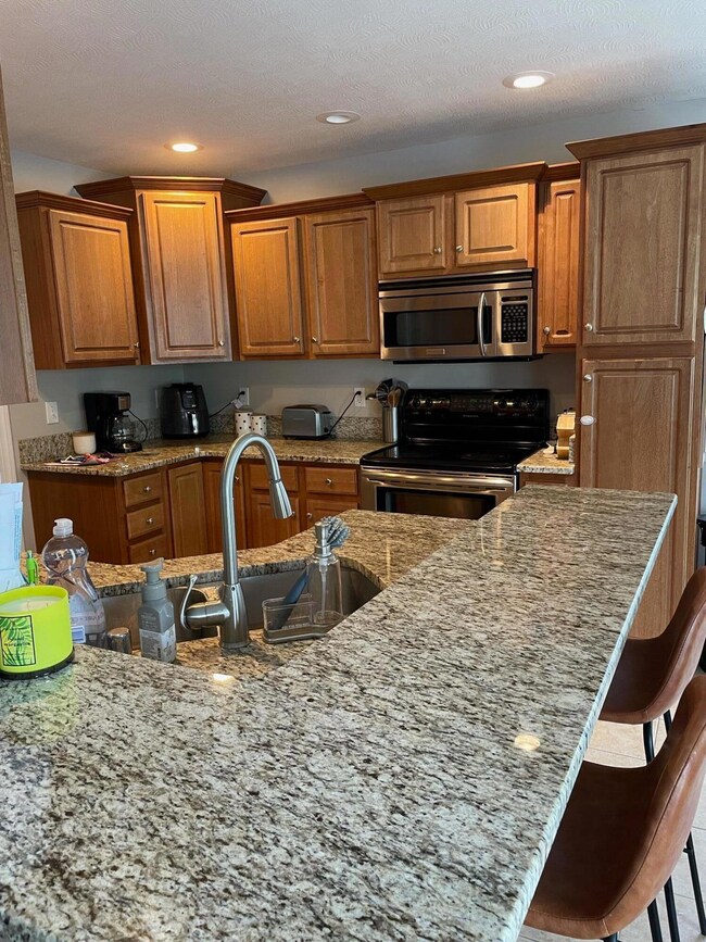 106 Robert M Green Blvd, Frankfort, KY 40601 - photo 6