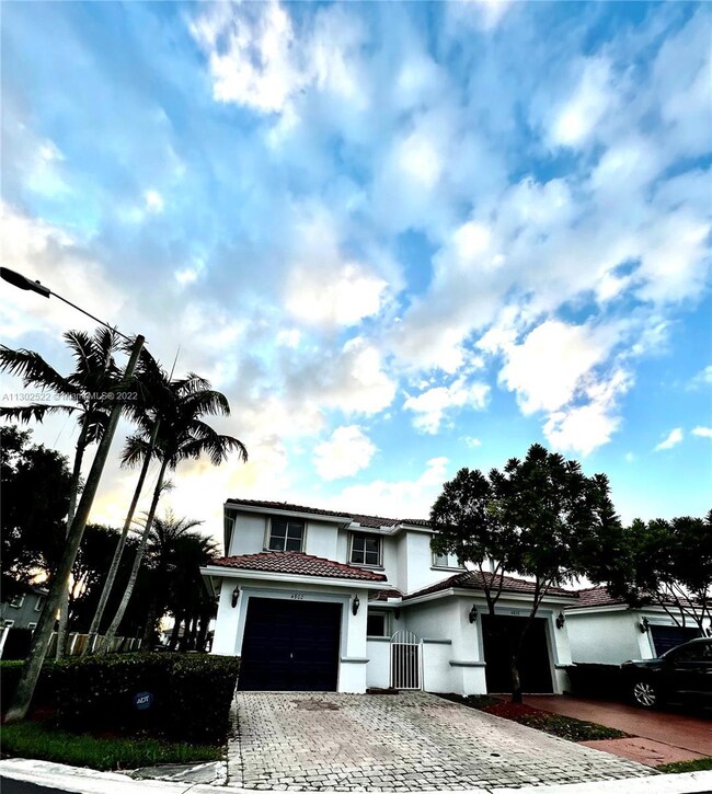 4802 NW 116th Ave, Doral, FL 33178 - photo 2