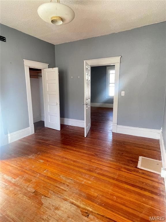 415 E Maple St, Scott City, MO 63780 - photo 7