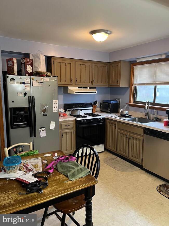 1645 White Oak Ln, Williamstown, NJ 08094 - photo 6