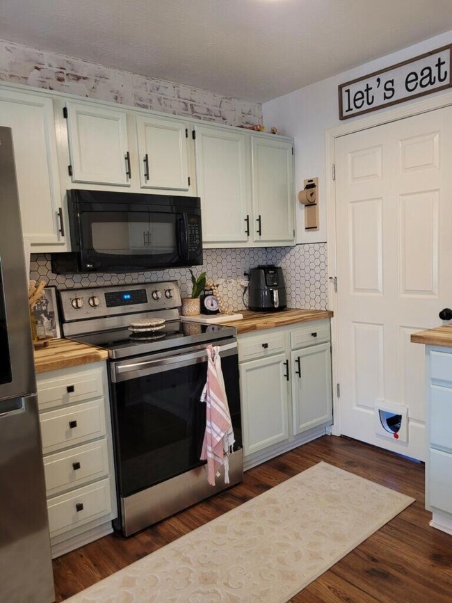 301 Southside Way, Nicholasville, KY 40356 - photo 3