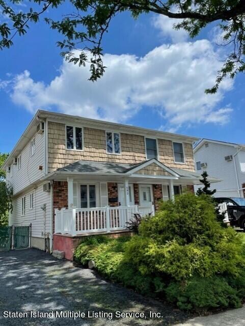 493 Leverett Ave, Staten Island, NY 10308 - photo 2