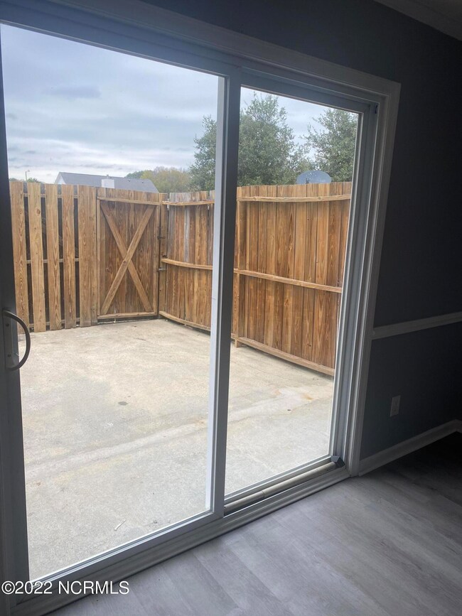 BB926F69-5A81-48EE-8615-93E18CBE62E7