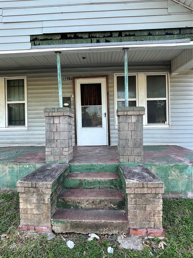 3115 Altoona St, Houston, TX 77026 - photo 5