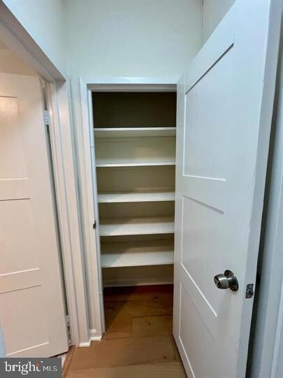 Hyde Park Condominium unit 912, Arlington, VA 22203 - photo 7