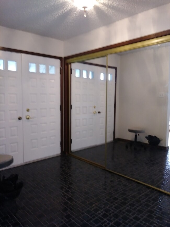 4960 187th St, Country Club Hills, IL 60478 - photo 5