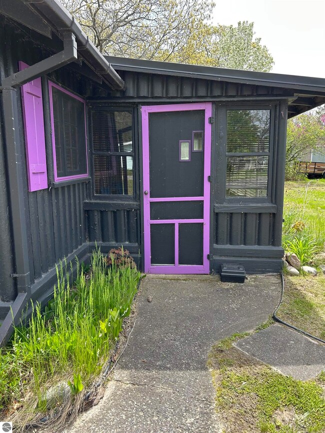 1045 S 11th St, Au Gres, MI 48703 - photo 7