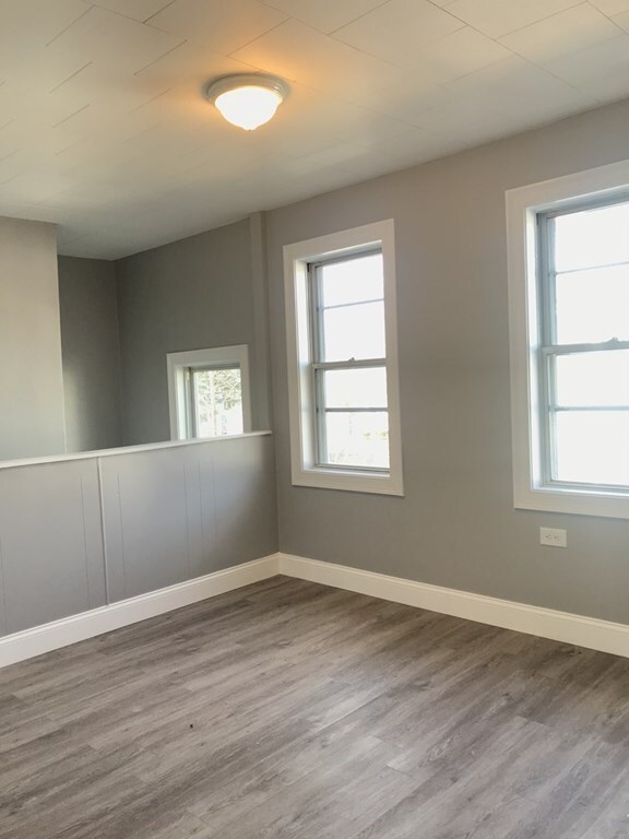 154 Highland Ave unit 2F, Quincy, MA 02170 - photo 6