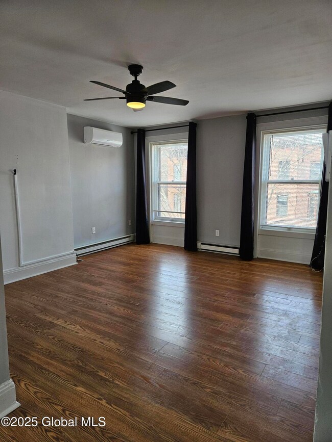 15 Ten Broeck St unit 2, Albany, NY 12210 - photo 4