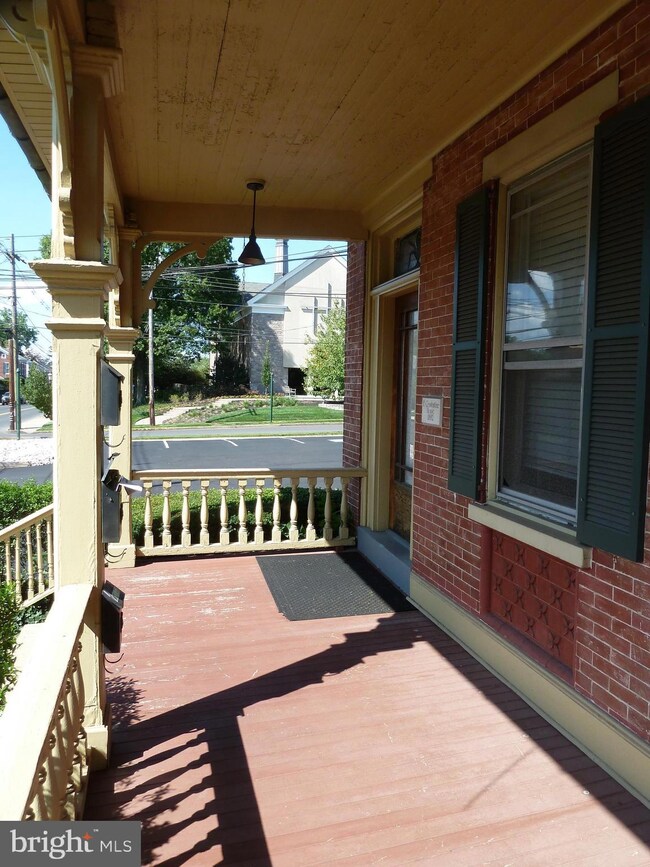 285 N Main St First Floor, Doylestown, PA 18901 - photo 4