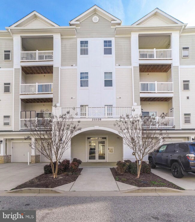 23520 F D R Blvd unit 307, California, MD 20619 - photo 3