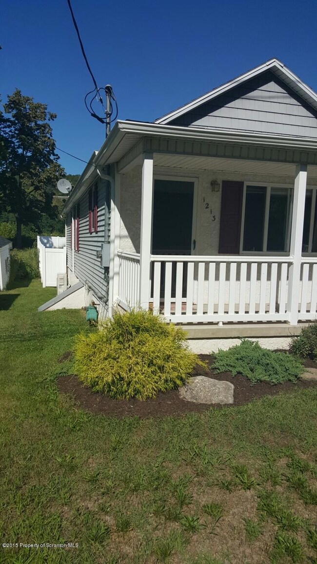 1213 Springbrook Ave, Moosic, PA 18507 - photo 4