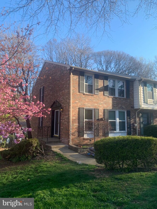 501 Oakmont Ct, Arnold, MD 21012 - photo 2