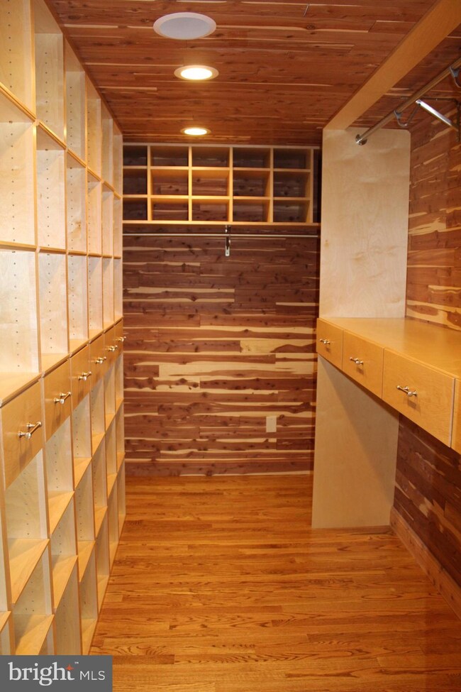 509 Surrey Rd, Lutherville Timonium, MD 21093 - photo 6