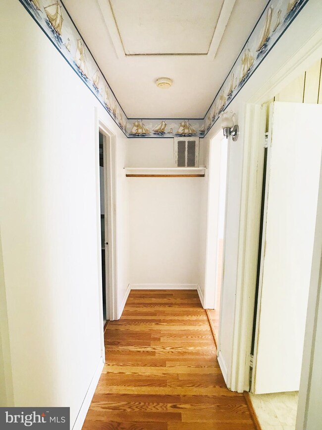 29 Oak Ct, Annapolis, MD 21401 - photo 3