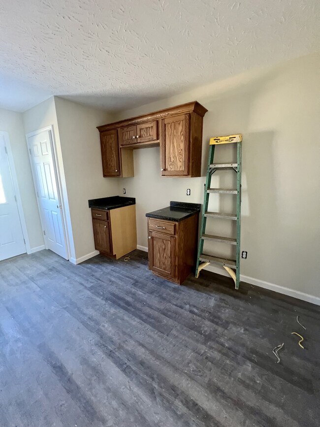 220 Kerr Way, Portland, TN 37148 - photo 5