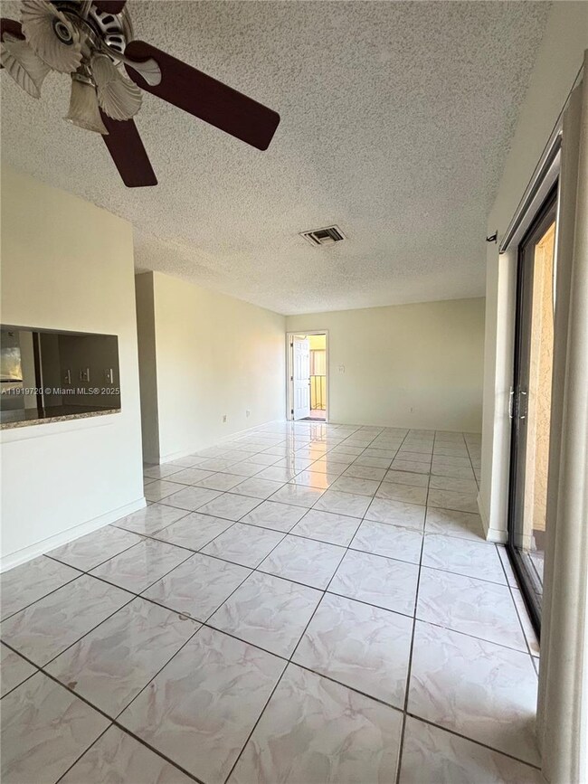 6031 10th Ave N unit 218, Greenacres, FL 33463 - photo 3