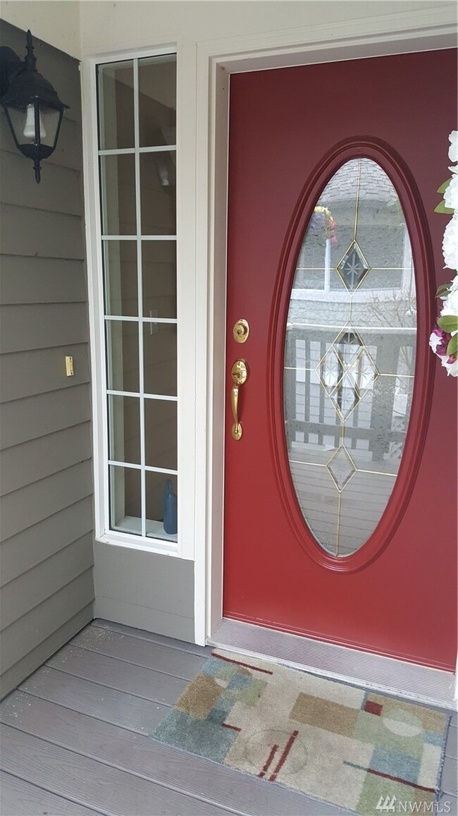 1404 NW 202nd Ln, Shoreline, WA 98177 - photo 2