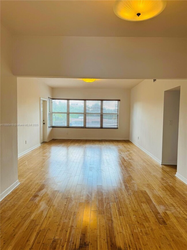 1905 Calais Dr unit 5, Miami Beach, FL 33141 - photo 7