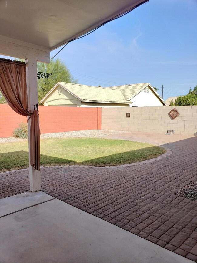 1482 W Orchid Ln, Chandler, AZ 85224 - photo 4
