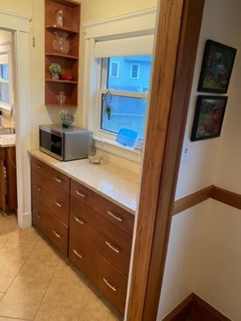 133 Hillside Rd unit 1, Watertown, MA 02472 - photo 3