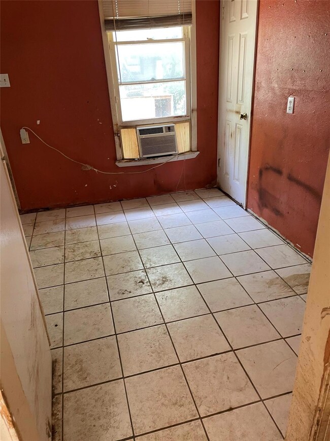 200 N Judd St, Fort Worth, TX 76108 - photo 4