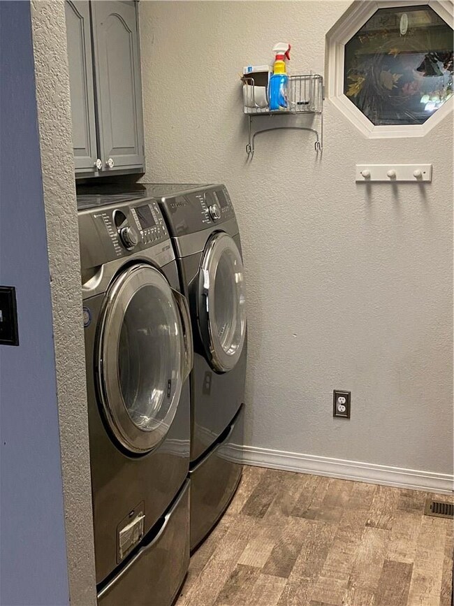 2 Saint Neots Ln, Bella Vista, AR 72714 - photo 5