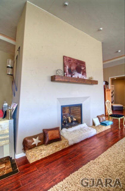 Double-sided Fireplace