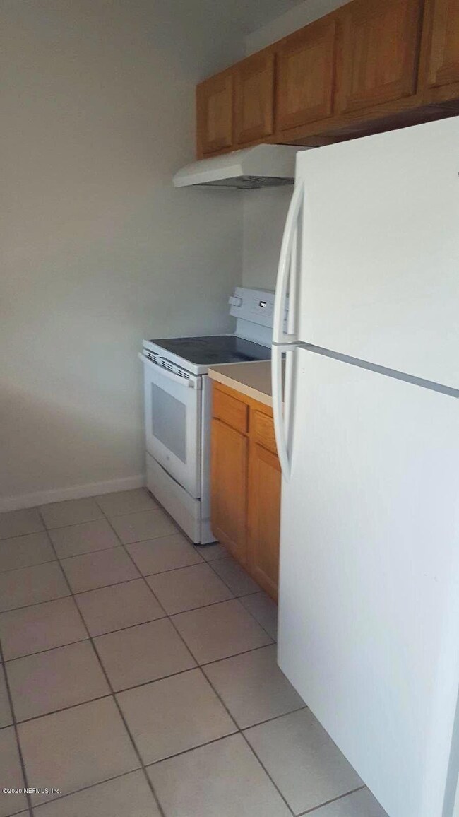 5132 Indian Lakes Ct, Jacksonville, FL 32210 - photo 5