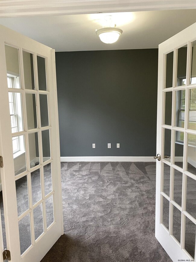 29 Stablegate Dr, Clifton Park, NY 12065 - photo 6