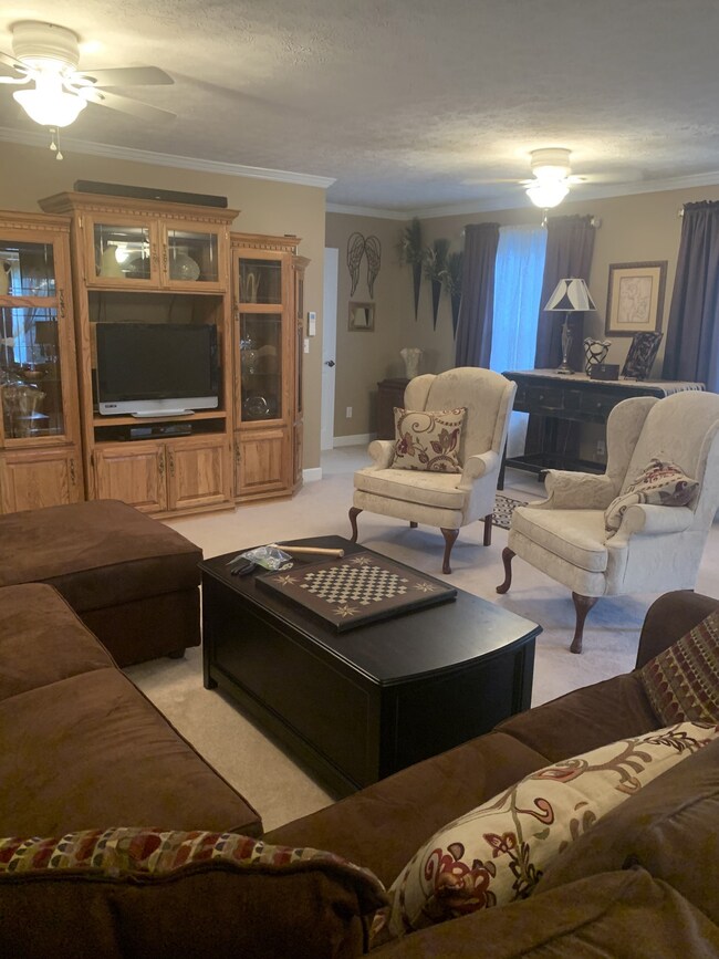 400 E Main St, Manchester, TN 37355 - photo 4