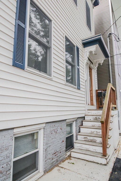 193 W 8th St unit 2, Boston, MA 02127 - photo 3