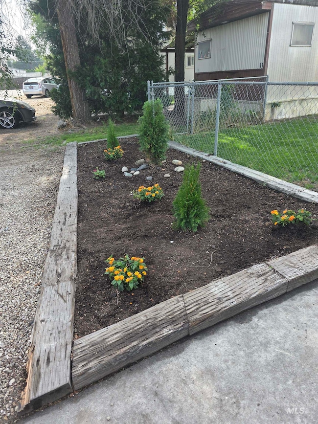 415 E 44th St unit 12, Garden City, ID 83714 - photo 6