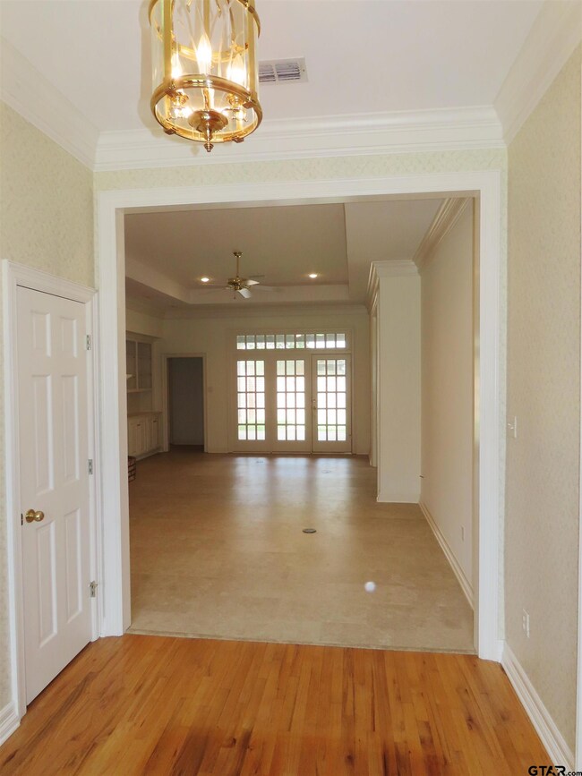 603 Paloma St, Tyler, TX 75703 - photo 7