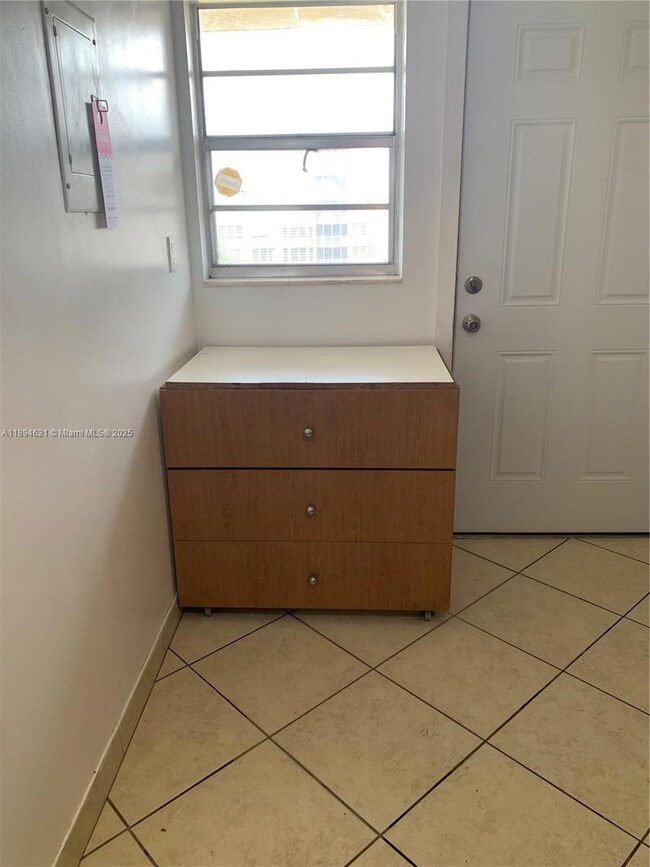 1750 NE 191st St unit 6284, Miami, FL 33179 - photo 7