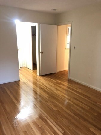 182 Central St unit 5, Stoneham, MA 02180 - photo 7