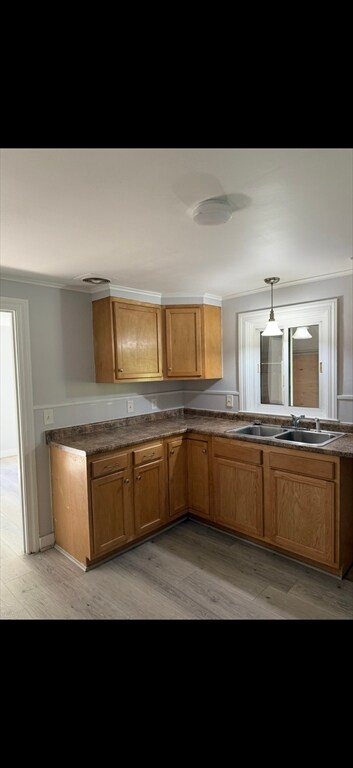 796 Charlton St, Southbridge, MA 01550 - photo 2