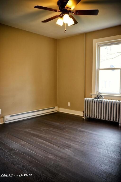 219 E Main St unit 1, Pen Argyl, PA 18072 - photo 2