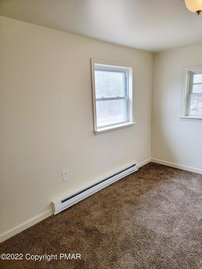 117 Maggie Way, Effort, PA 18330 - photo 5