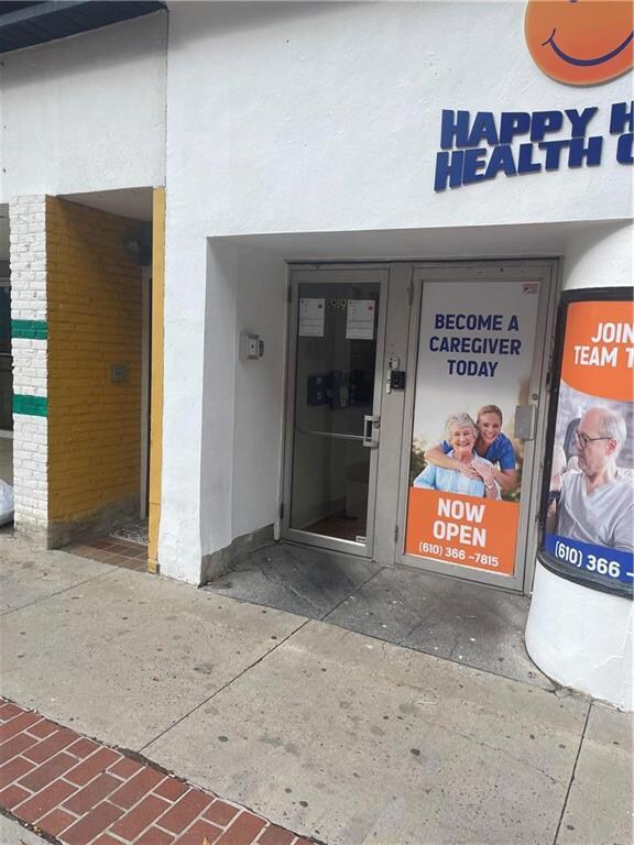 919 W Hamilton St unit 3R, Allentown, PA 18101 - photo 2