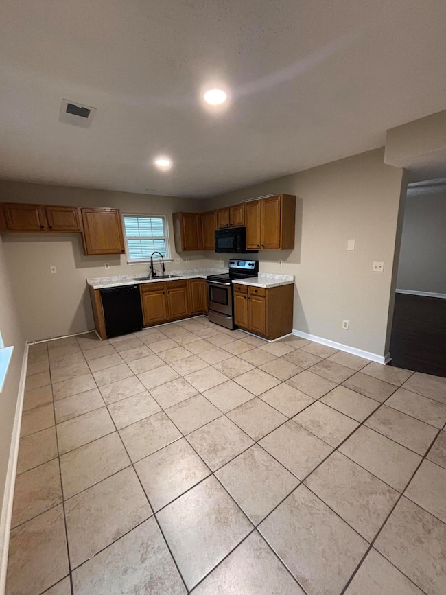 2708 Hayden Park Ln, Lexington, KY 40511 - photo 3