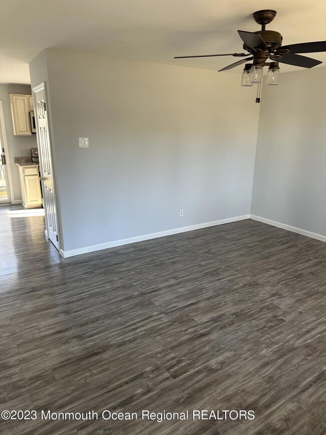 1704 Fleetwood Dr, Forked River, NJ 08731 - photo 3